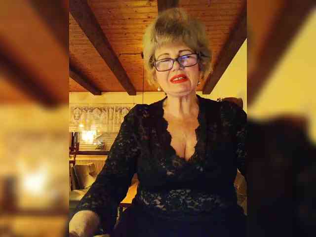 BoloshkaBlonda webcam