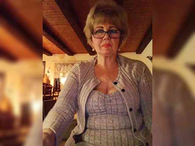 BoloshkaBlonda webcam