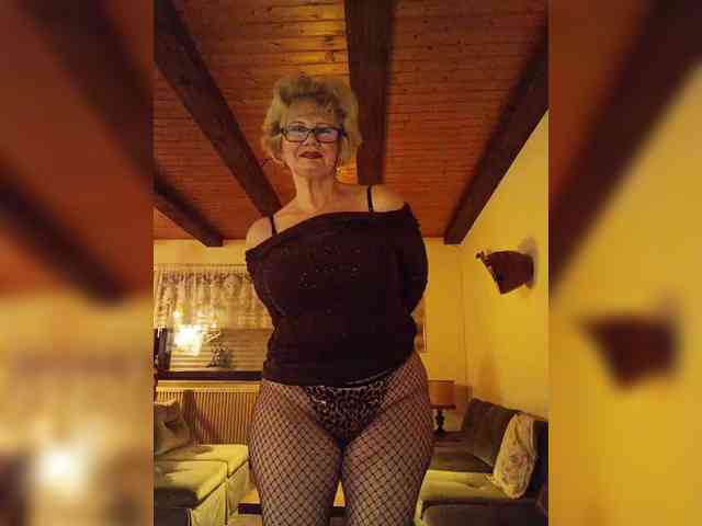 BoloshkaBlonda webcam