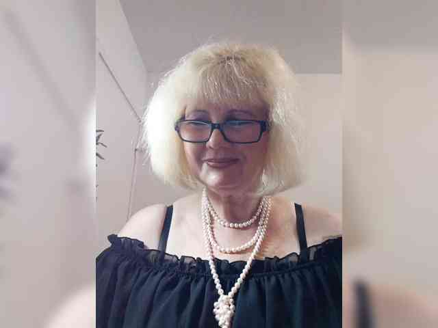 BoloshkaBlonda webcam