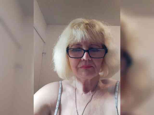 BoloshkaBlonda webcam