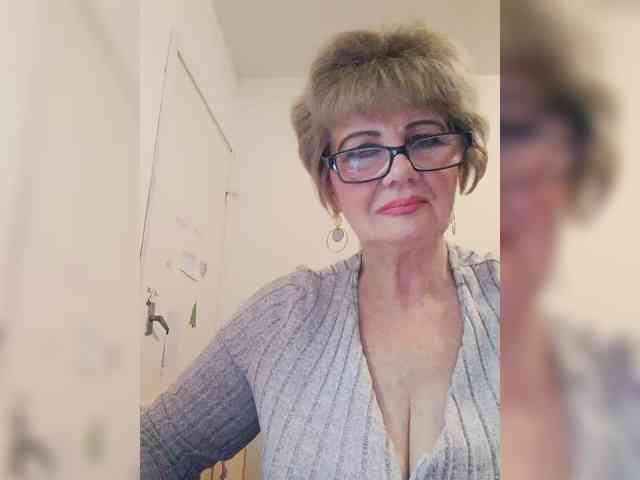 BoloshkaBlonda webcam