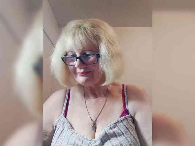 BoloshkaBlonda webcam