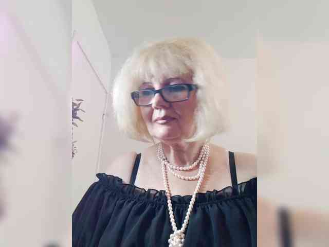 BoloshkaBlonda webcam