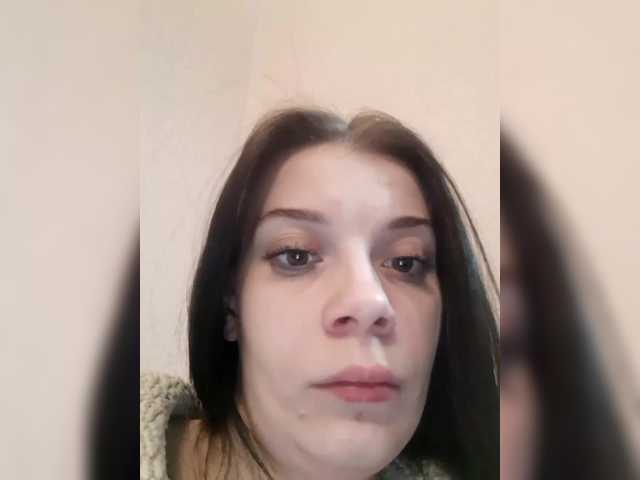 AdidasCoin's BongaCams show and profile