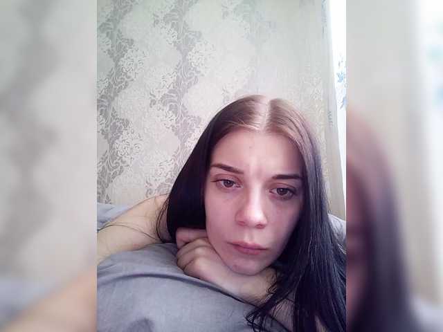 AdidasCoin's BongaCams show and profile