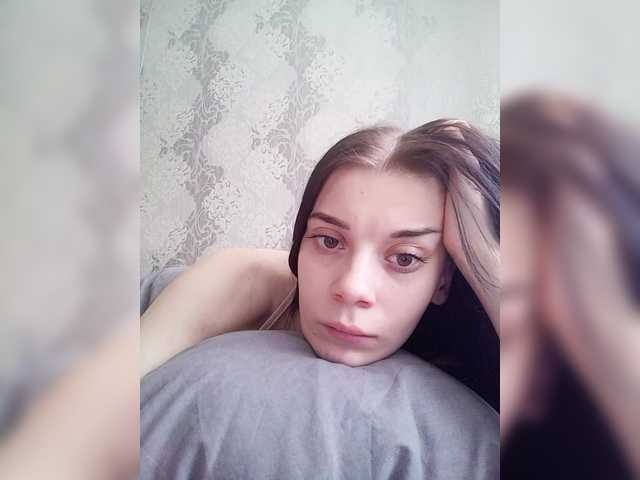 AdidasCoin's BongaCams show and profile