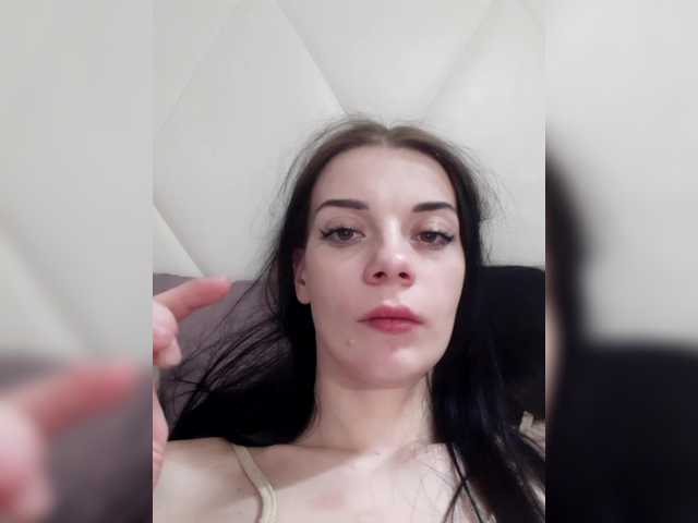 AdidasCoin's BongaCams show and profile