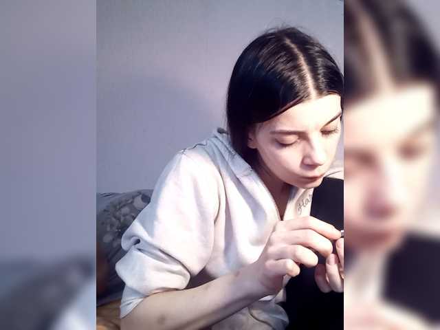 AdidasCoin – webcam model profile photo