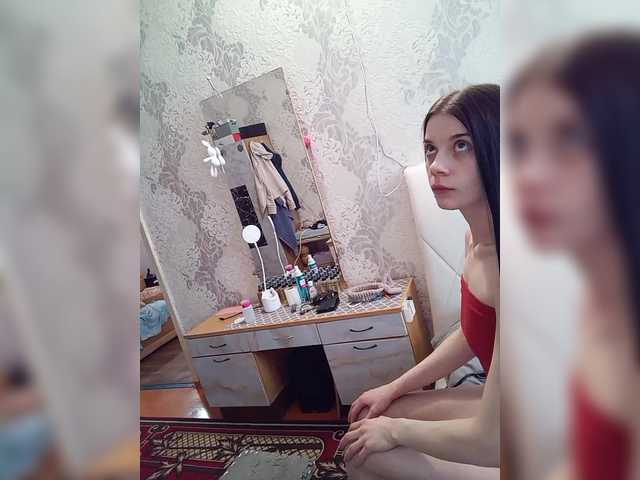 AdidasCoin – webcam model profile photo