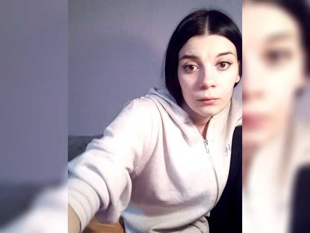 AdidasCoin – webcam model profile photo