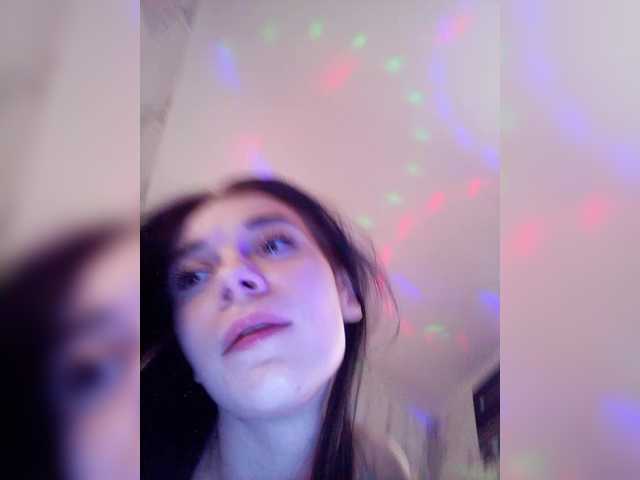 AdidasCoin's BongaCams show and profile