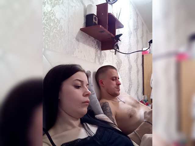 AdidasCoin's BongaCams show and profile