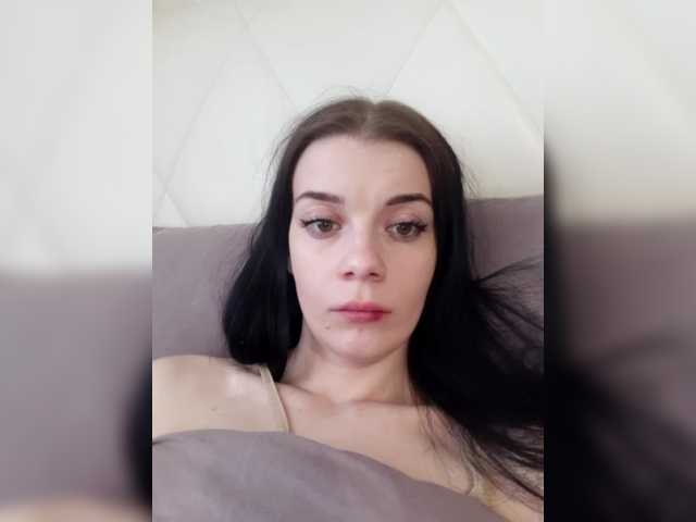 AdidasCoin's BongaCams show and profile