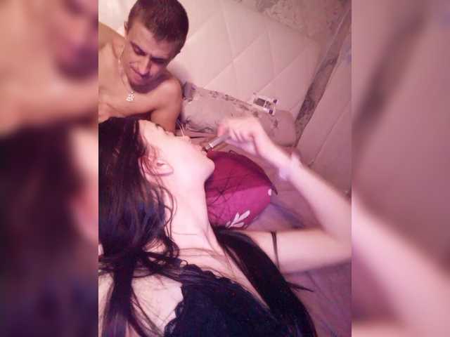 AdidasCoin – webcam model profile photo