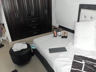 Kinky-polar Porn Show