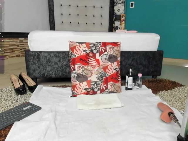  Kinky-polar chat room