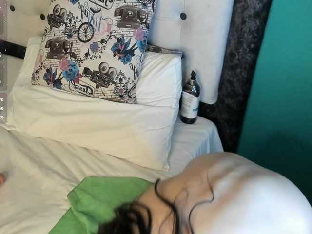 Kinky-polar's BongaCams show and profile