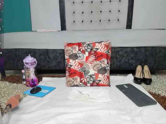 Kinky-polar Kinky-polar