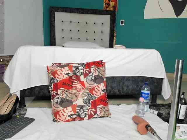 Kinky-polar Kinky-polar