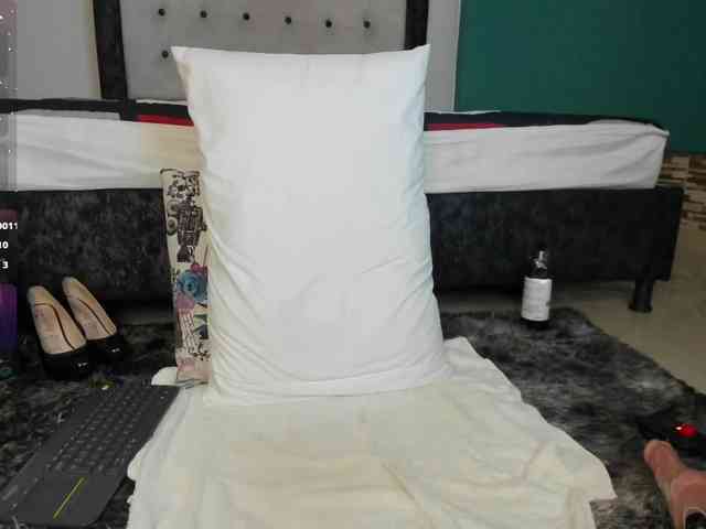 Kinky-polar Kinky-polar