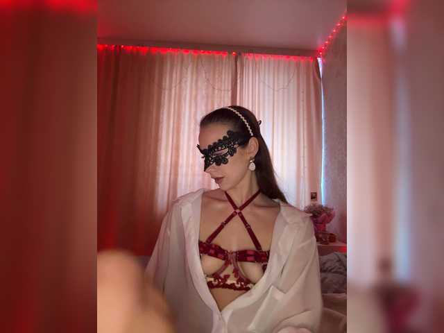 U-Moni's BongaCams show and profile