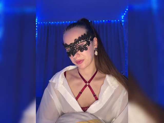 U-Moni's BongaCams show and profile