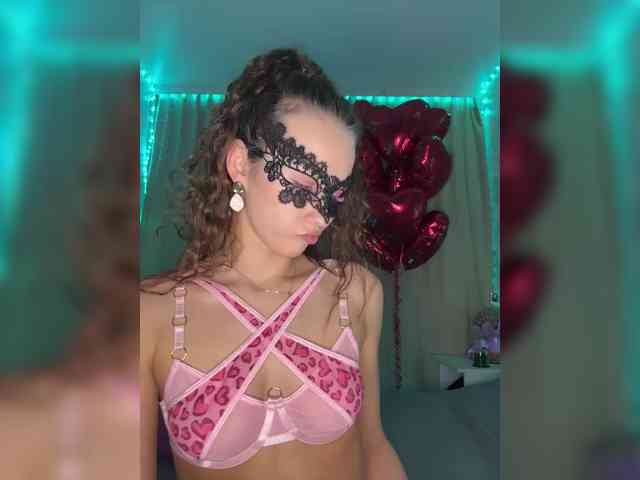 U-Moni Live Webcam on BongaCams