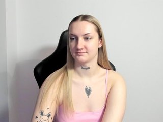 AlexaKisses Porn Show