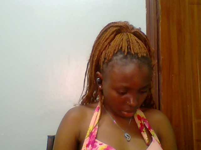 chocolate-brownie's BongaCams show and profile