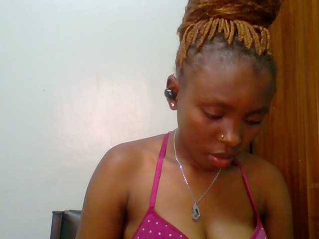 chocolate-brownie's BongaCams show and profile