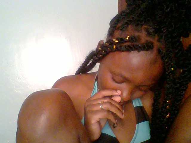 chocolate-brownie's BongaCams show and profile