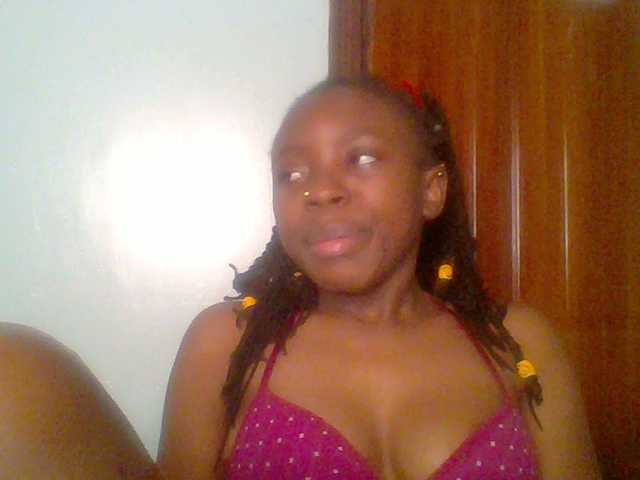 chocolate-brownie's BongaCams show and profile