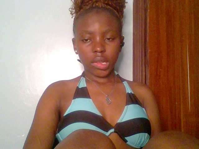 chocolate-brownie's BongaCams show and profile