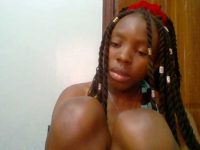 chocolate-brownie's BongaCams show and profile