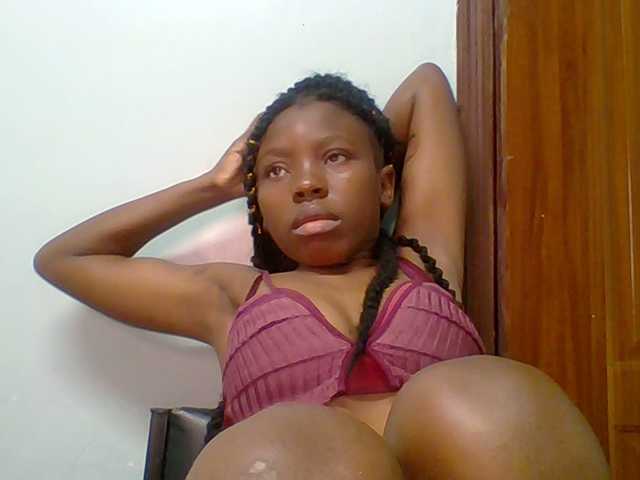 chocolate-brownie's BongaCams show and profile