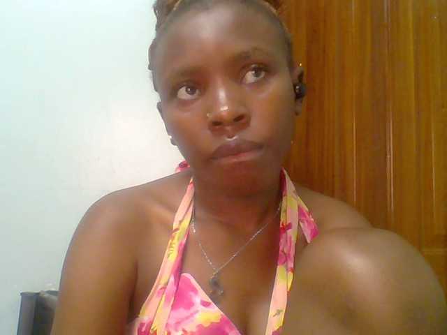 chocolate-brownie's BongaCams show and profile