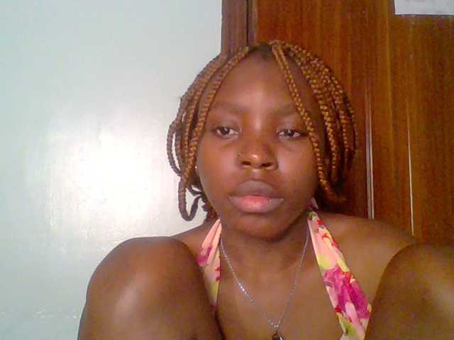 chocolate-brownie's BongaCams show and profile