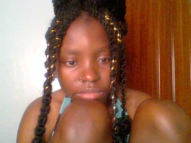 chocolate-brownie's BongaCams show and profile