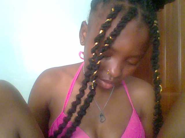 chocolate-brownie's BongaCams show and profile