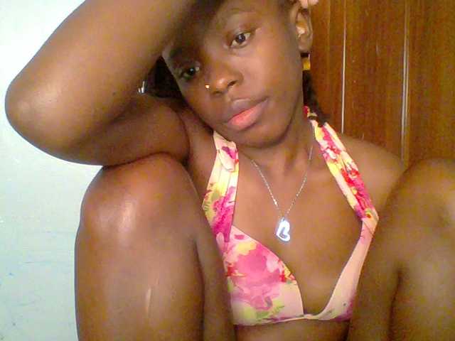 chocolate-brownie's BongaCams show and profile