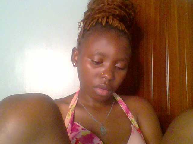 chocolate-brownie's BongaCams show and profile