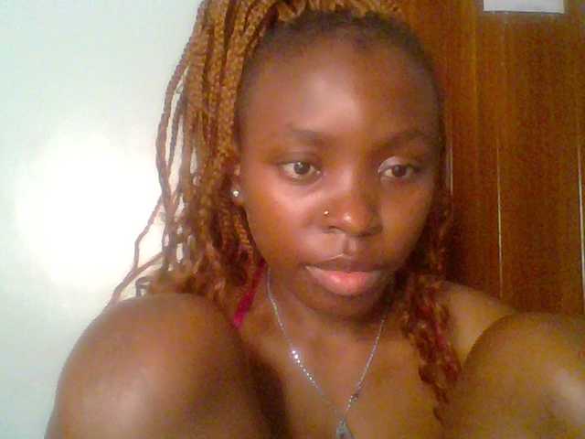 chocolate-brownie's BongaCams show and profile