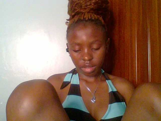 chocolate-brownie's BongaCams show and profile