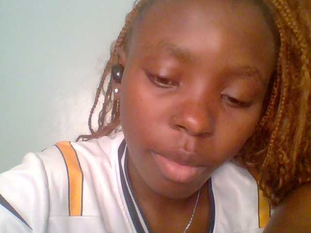 chocolate-brownie's BongaCams show and profile