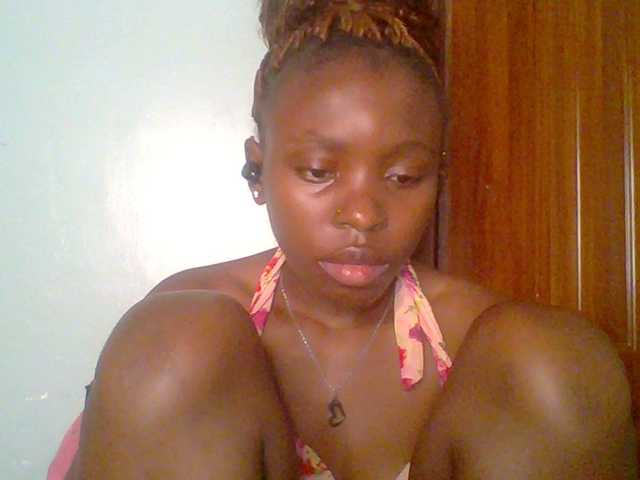 chocolate-brownie's BongaCams show and profile