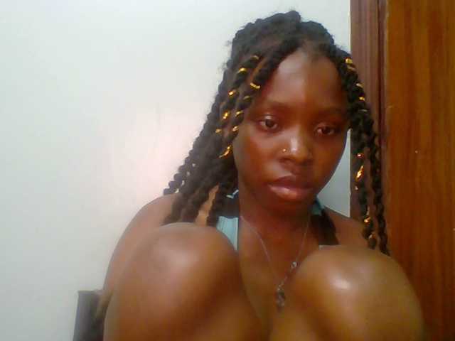 chocolate-brownie's BongaCams show and profile