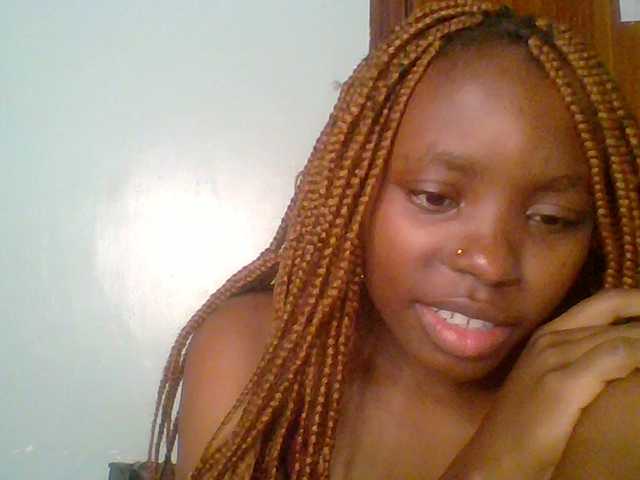 chocolate-brownie's BongaCams show and profile