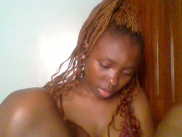 chocolate-brownie's BongaCams show and profile