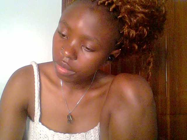 chocolate-brownie's BongaCams show and profile